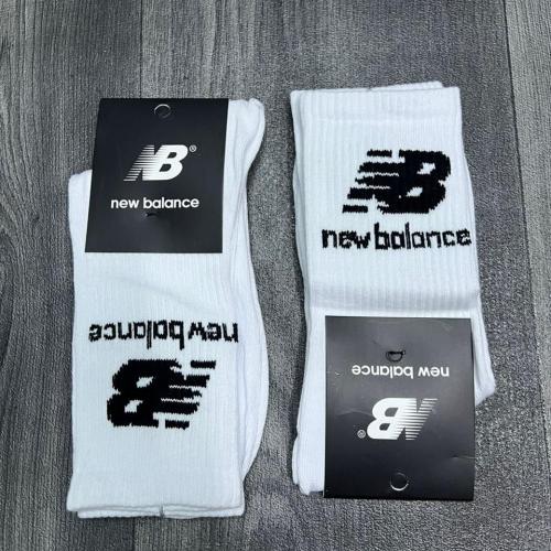 جوارب نيو بلنس طويل