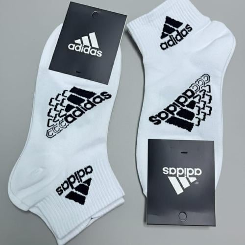 جوارب اديداس