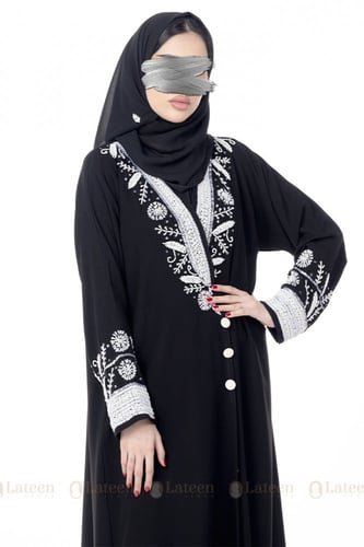 عباية كريب ملكي تطريز شك يدوي ابيض- لتين