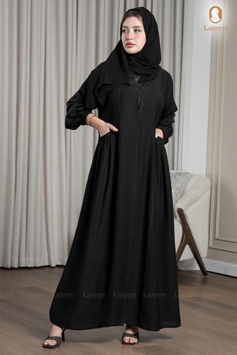 عباية عملية سوداء بجيوب وكم مزموم - لتين