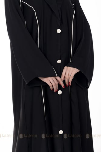 عباية مخططة بياقة رسميه ومزينه بازرار - لتين