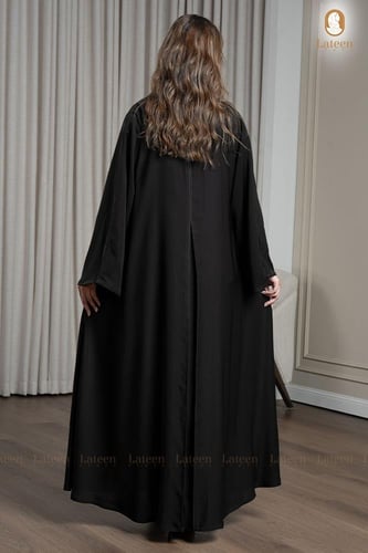 عباية كلوش عملية مميزة بكسرات- لتين