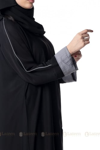 عباية كتف باكمام ملونة - لتين