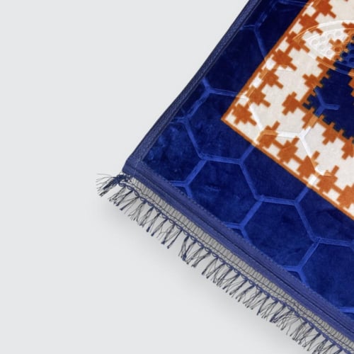 فرشة سيراميك مربعات