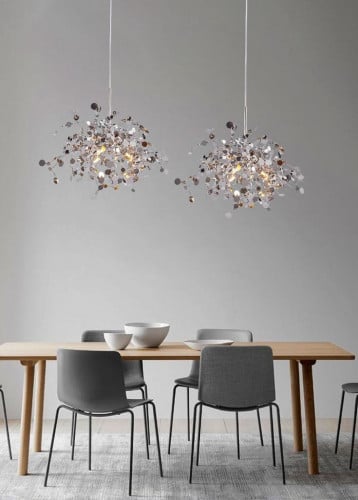 علاقي إنارة مودرن – لون فضي | Crystal Bloom | تفتح...