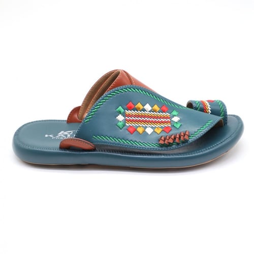 حذاء صندل جلد شرقي مطرز يدوي ارضية طبية