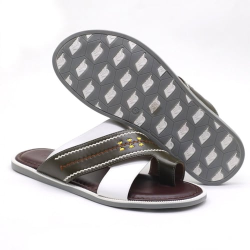 حذاء صندل رجالي شرقي ارضية طبي مطرز مع اصبع