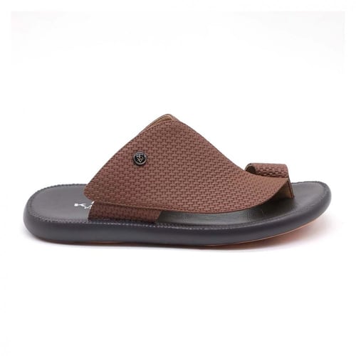 صندل رجالي شرقي جلد محبب خشن الملمس