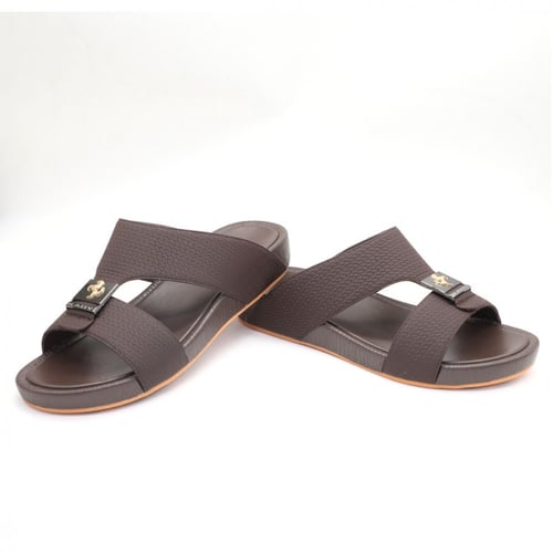 صندل طبـي خليجي رجالي بدون اصبع مزين بابزيم