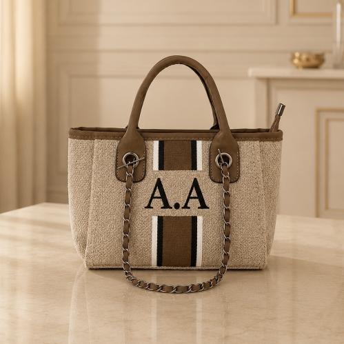 شنطة ناڤا حجم S مخصصة بالحروف الخاصة بك - شنط يد ن...