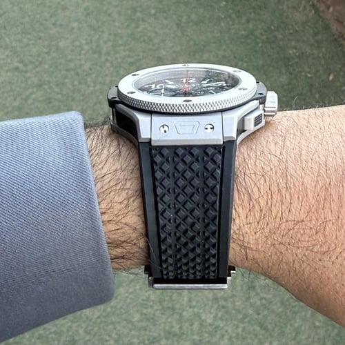 ساعة هوبلو تيتانيوم اسود big bang