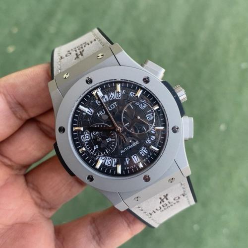 ساعة Hublot سموك سلفر