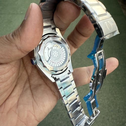 ساعة اوميغا سي ماستر اتوماتيك