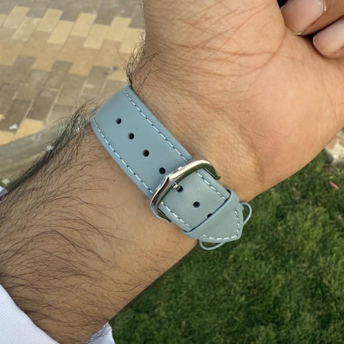 ساعة كارتيه تانك مقاس وسط