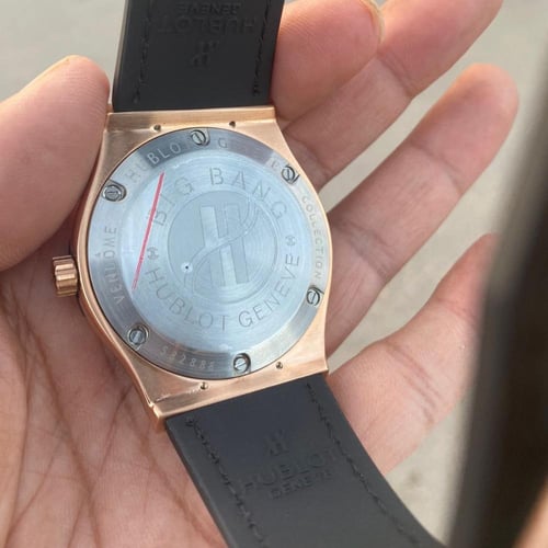 ساعة هوبلو ذهبي Hublot goold