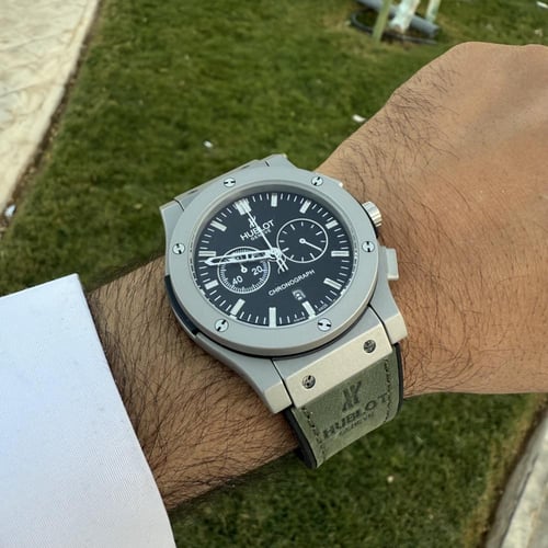 ساعة اوبلو الخضراء مطفي