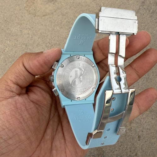 ساعة هوبلو بق بانق تيفني