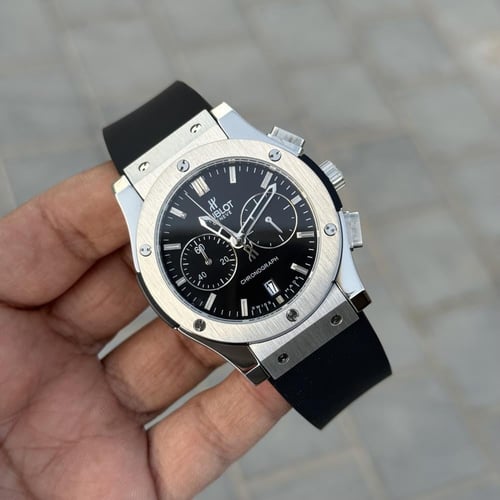 ساعة اوبلو كلاسك إطار فضي