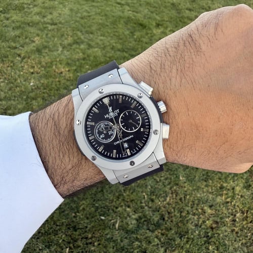 ساعة اوبلو كلاسك اسود تيتانيوم