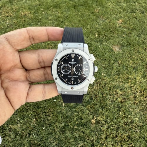 ساعة اوبلو كلاسك اسود تيتانيوم