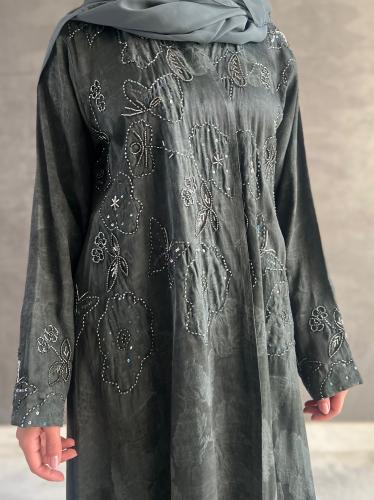 Olive jacquard abaya with embroidery in front