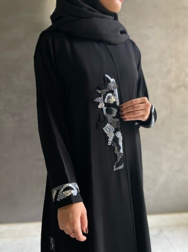 Black crepe abaya with embroidery on the front and sleeves