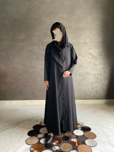 Black crepe abaya with striped wide-leg style