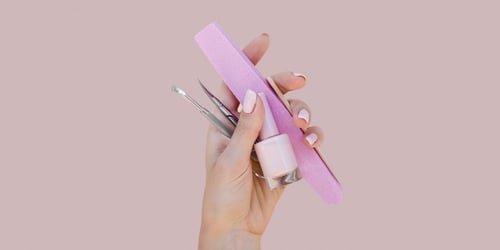 إزالة أظافر الجل او اكريلك