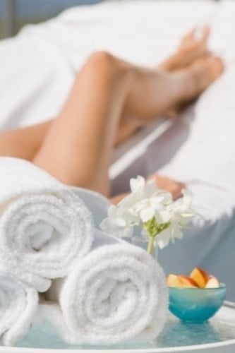 إزالة شعر البطن