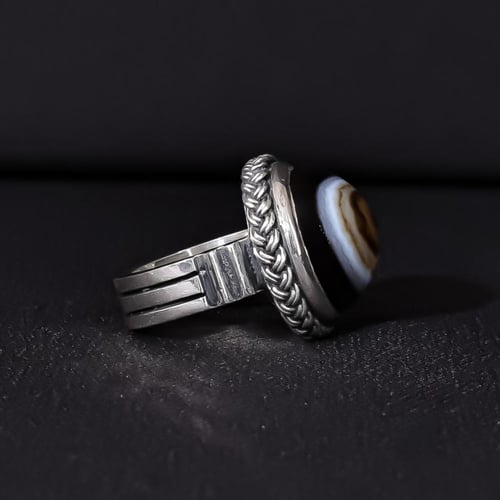 خاتم فضة رجالي عيار 925 متوج بحجر عقيق يماني طبيعي