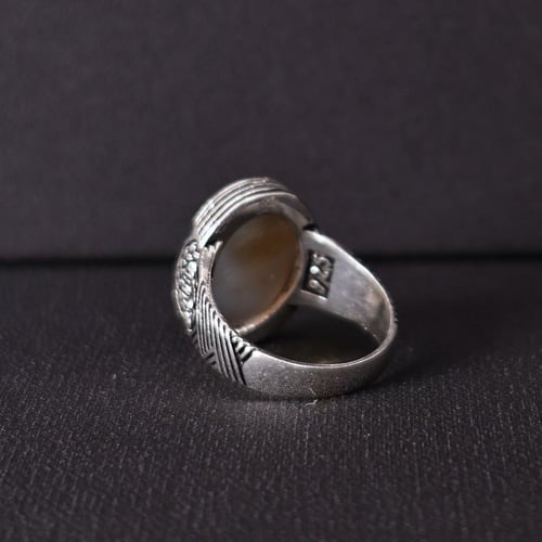 خاتم فضة رجالي عيار 925 متوج بحجر عقيق يماني طبيعي