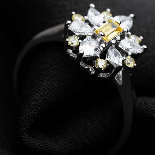 خاتم فضة عيار 925 مرصع بحجر الزركون