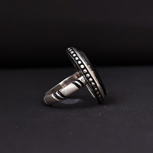 خاتم فضة رجالي عيار 990 متوج بحجر عقيق شفة أفريقي...