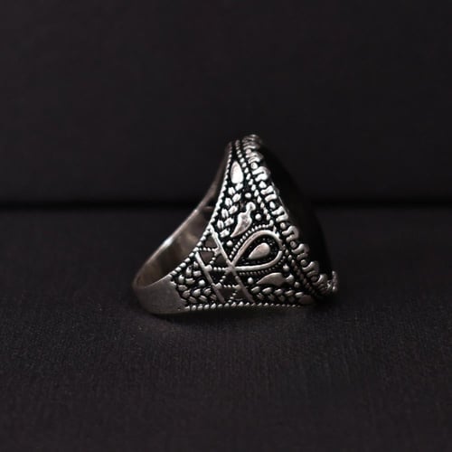 خاتم فضة رجالي عيار 925 متوج بحجر عقيق يماني طبيعي