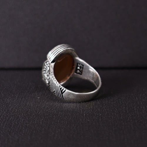 خاتم فضة رجالي عيار 925 متوج بحجر عقيق يماني طبيعي