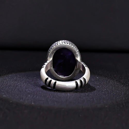 خاتم فضة رجالي عيار 990 متوج بحجر الاماثيست ( الجم...