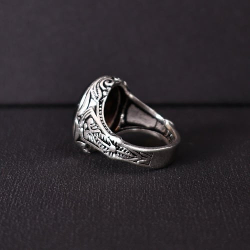 خاتم فضة رجالي عيار 925 متوج بحجر عقيق يماني طبيعي