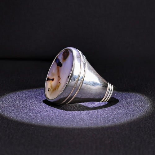 خاتم فضة رجالي عيار 925 متوج بحجر عقيق يماني مصور...