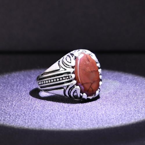 خاتم فضة رجالي عيار 925 متوج بحجر عقيق يماني كبدي...