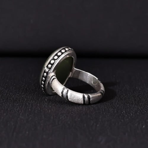 خاتم فضة رجالي عيار 990 متوج بحجر عقيق يشم يماني ط...