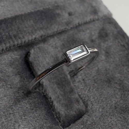 خاتم فضة عيار 925 مرصع بحجر الزركون