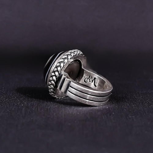 خاتم فضة رجالي عيار 925 متوج بحجر عقيق سليماني طبي...