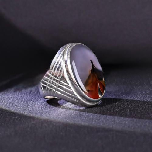 خاتم فضة رجالي عيار 950 متوج بحجر عقيق يماني مصور...