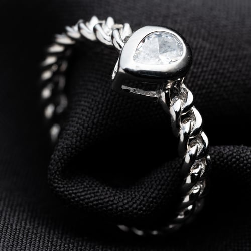 خاتم فضة عيار 925 مرصع بحجر الزركون