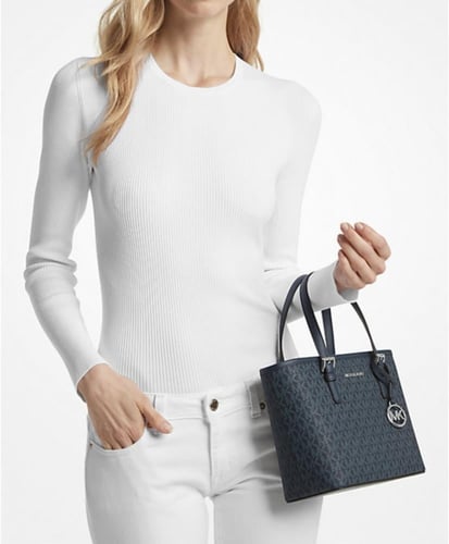 حقيبه مايكل كورس كحلي Jet Set Travel