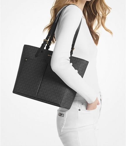 حقيبه مايكل كورس Jet Set Travel