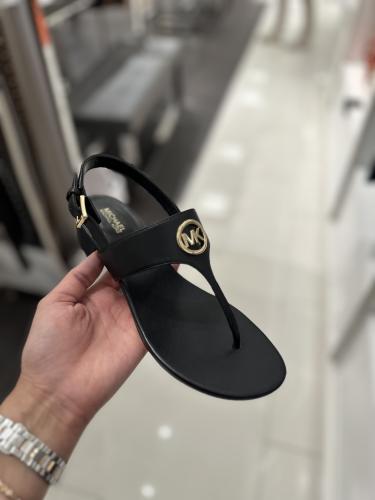 حذاء مايكل كورس Hannah T-Strap Sandal