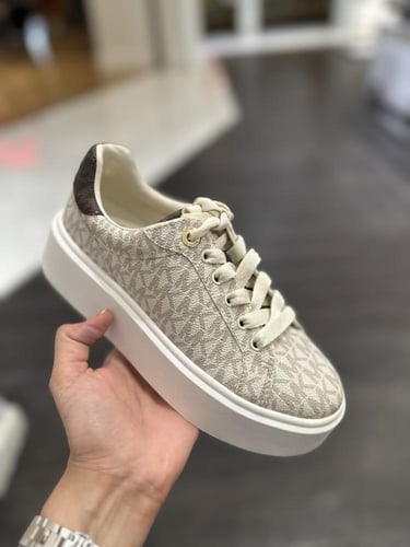 حذاء مايكل كورس Romey Sneaker
