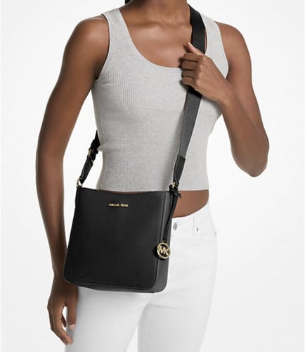 حقيبه مايكل كورس Jet Set Travel