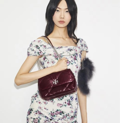 حقيبه توري بورش SMALL KIRA DIAMOND